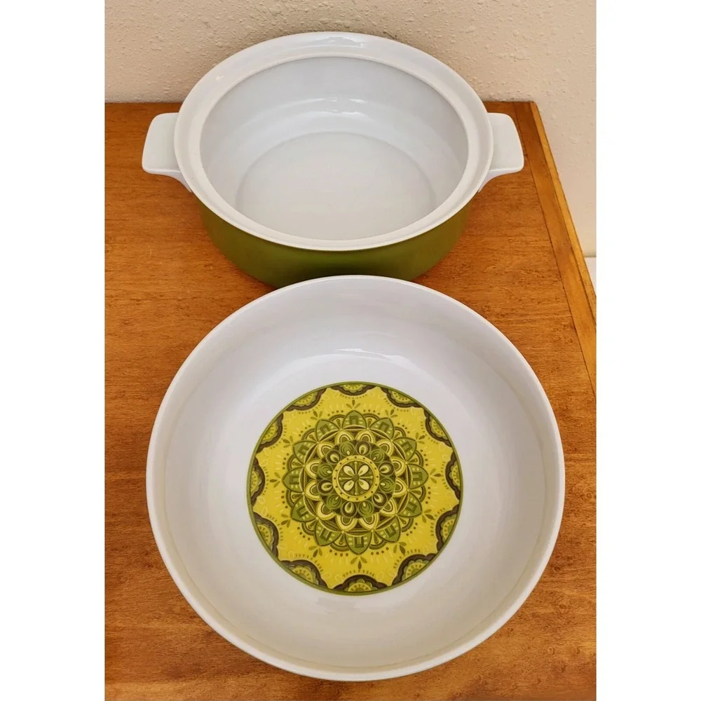 2 Dead Stock Avocado Green Royal Prestige Mandala Serving  Lid Bowls MCM Granada